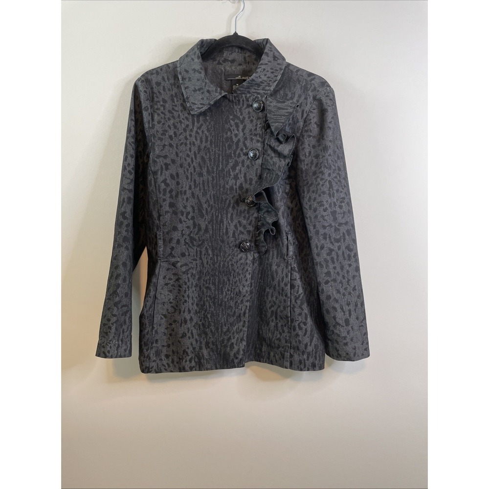 Willi Smith Size M Gray Leopard Print Ruffle Button Front Jacket